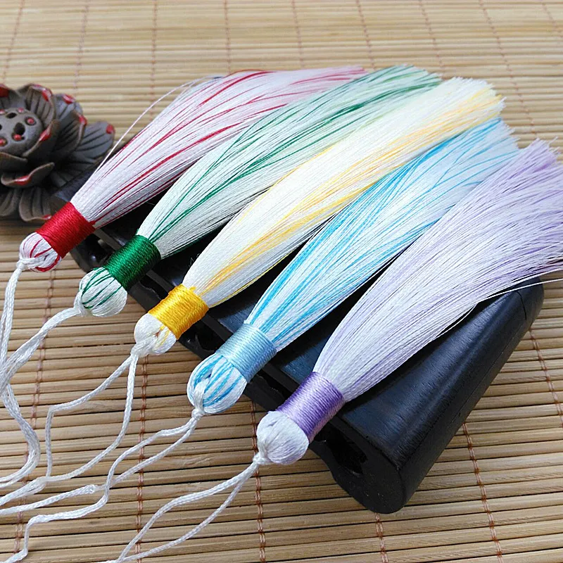 Nappe appese in seta di ghiaccio di colore misto fatto a mano all'ingrosso Segnalibro Accessori di abbigliamento Accessori per gioielli fai da te con frange di nappe